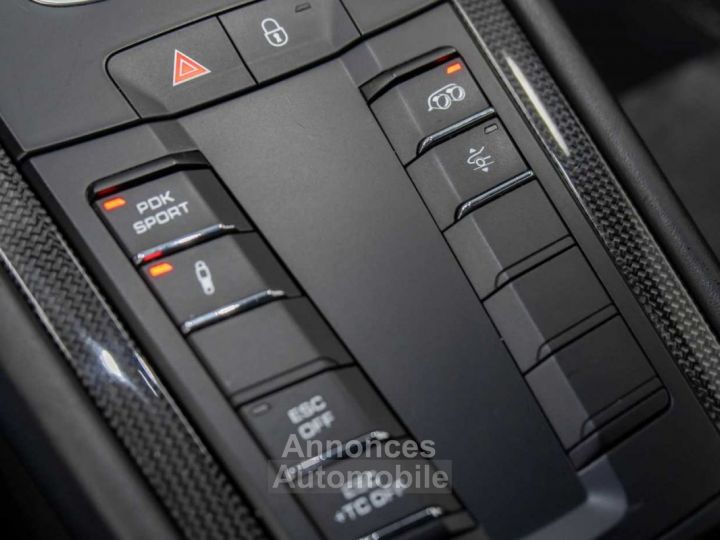 Porsche 911 991.2 GT3 Clubsport Lift Chrono BOSE Camera Carbon - 28