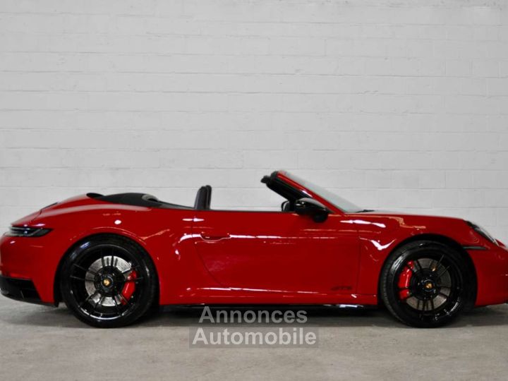 Porsche 911 992 Carrera 4 GTS Cabriolet 3.0 Bi-Turbo PDK - 4