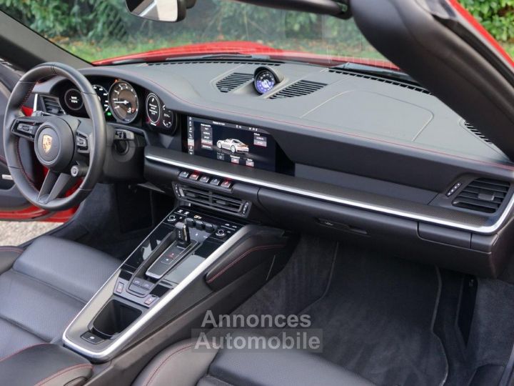 Porsche 911 992 TARGA 4 3.0L 385 CH PDK - Echappement Sport - BOSE - Jantes RS - Carbone - SportDesign - PDLS+ - Sièges 18 positions - 39