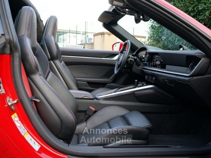 Porsche 911 992 TARGA 4 3.0L 385 CH PDK - Echappement Sport - BOSE - Jantes RS - Carbone - SportDesign - PDLS+ - Sièges 18 positions - 30