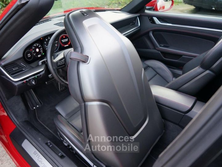 Porsche 911 992 TARGA 4 3.0L 385 CH PDK - Echappement Sport - BOSE - Jantes RS - Carbone - SportDesign - PDLS+ - Sièges 18 positions - 20