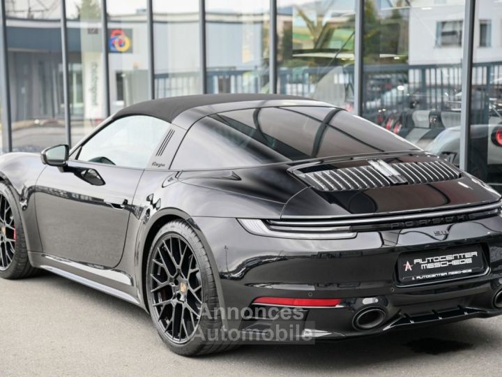 Porsche 911 992 Targa 4S Sport-Design-Paket - 31