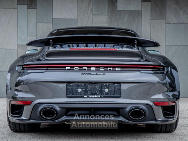 Porsche 911 992 Turbo S Coupé 3.8 Bi-Turbo PDK 4X4 - 1STE EIGENAAR - EXCLUSIVE DESIGN - 360° CAMERA - PANO - BOSE - 8