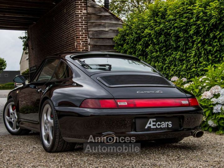 Porsche 911 993 CARRERA 4S - 1