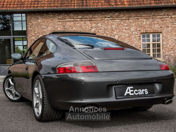 Porsche 911 996 CARRERA 4 - 2