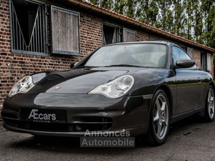 Porsche 911 996 CARRERA 4 - 7