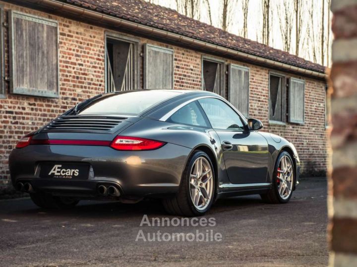 Porsche 911 997 TARGA 4S - 1