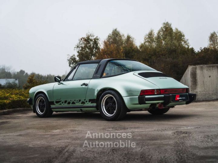 Porsche 911 Carrera 3.0 Targa Ice Green Metallic - 9