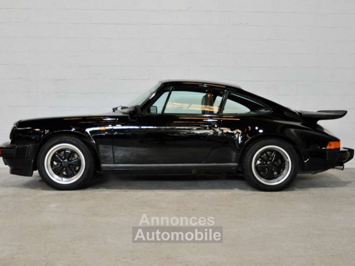 Porsche 911 Carrera 3.2 231cv - 3