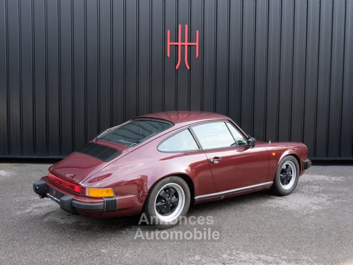 Porsche 911 CARRERA 3.2 COUPE 915 - 7