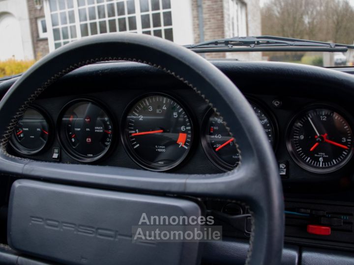 Porsche 911 Carrera 3.2 Coupé Jubileum 25th Anniversary Edition G50 - SPECIAL BELG OLDTIMER LEDER AIRCO SPOILER  - 21