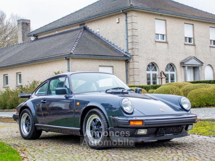 Porsche 911 Carrera 3.2 Coupé Jubileum 25th Anniversary Edition G50 - SPECIAL EDITION - BELG - OLDTIMER - LEDER - AIRCO - SPOILER  - 42