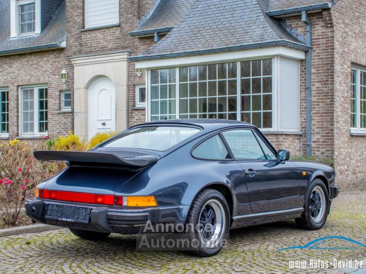 Porsche 911 Carrera 3.2 Coupé Jubileum 25th Anniversary Edition G50 - SPECIAL EDITION - BELG - OLDTIMER - LEDER - AIRCO - SPOILER  - 45