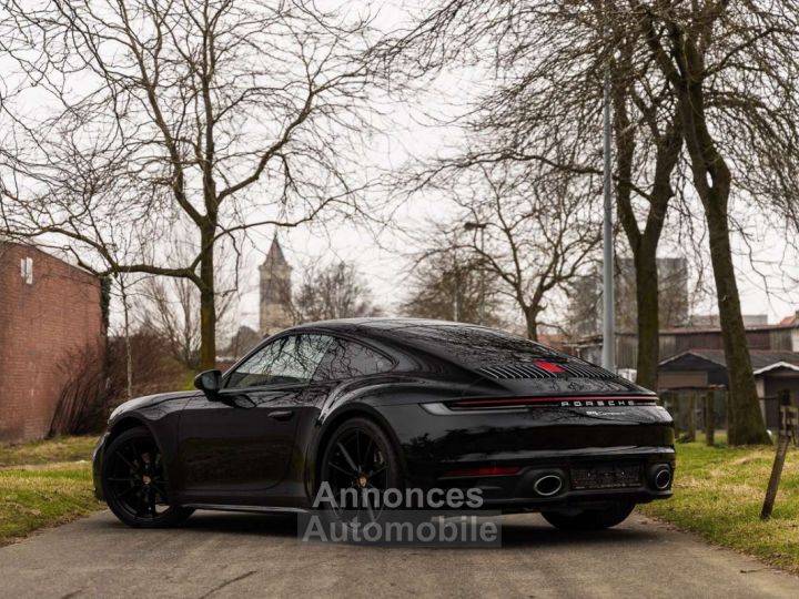 Porsche 911 Carrera 4 PDK - 26