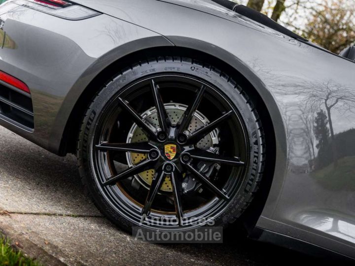 Porsche 911 Carrera Cabrio PDK - 2