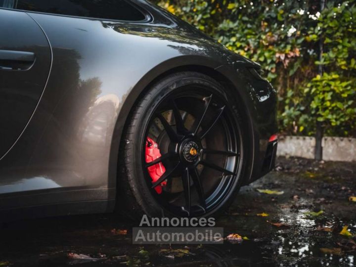 Porsche 911 Coupé 4 GTS PDK 480 PK - 17