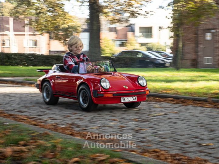 Porsche 911 Junior - 9