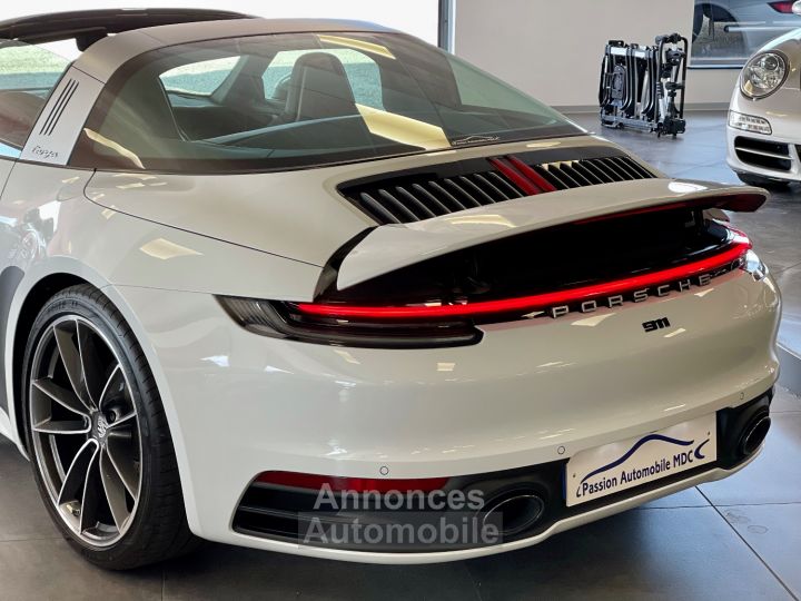 Porsche 911 PORSCHE 911 (992) TARGA 3.0 385 4 - 6