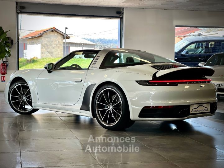 Porsche 911 PORSCHE 911 (992) TARGA 3.0 385 4 - 13