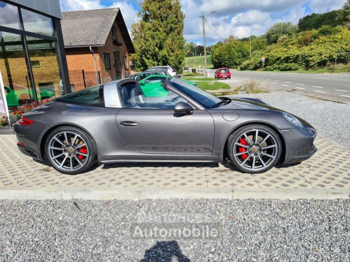 Porsche 911 Targa - 6