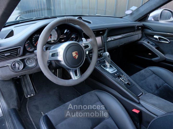 Porsche 911 TYPE 991 CARRERA GTS PDK7 - 14