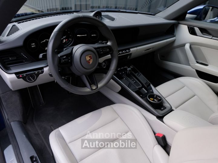 Porsche 911 TYPE 992 CARRERA S PDK8 - 16