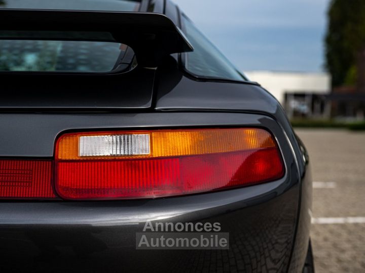 Porsche 928 - 9