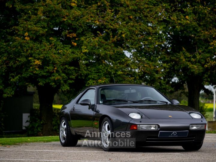 Porsche 928 - 14