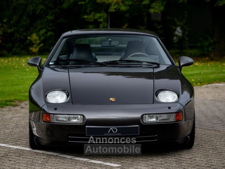 Porsche 928 - 15