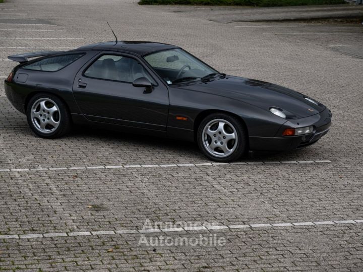 Porsche 928 - 16