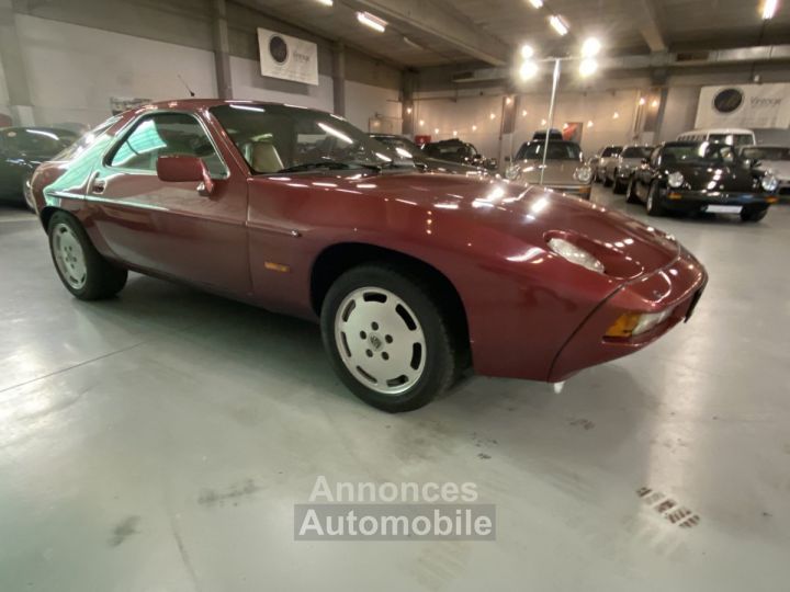 Porsche 928 - 7