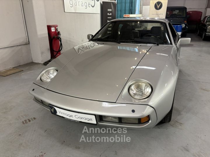 Porsche 928 - 2