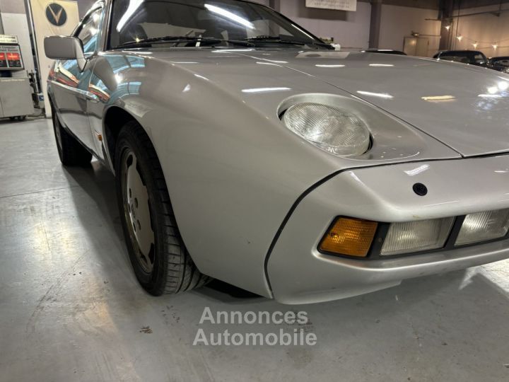 Porsche 928 - 26