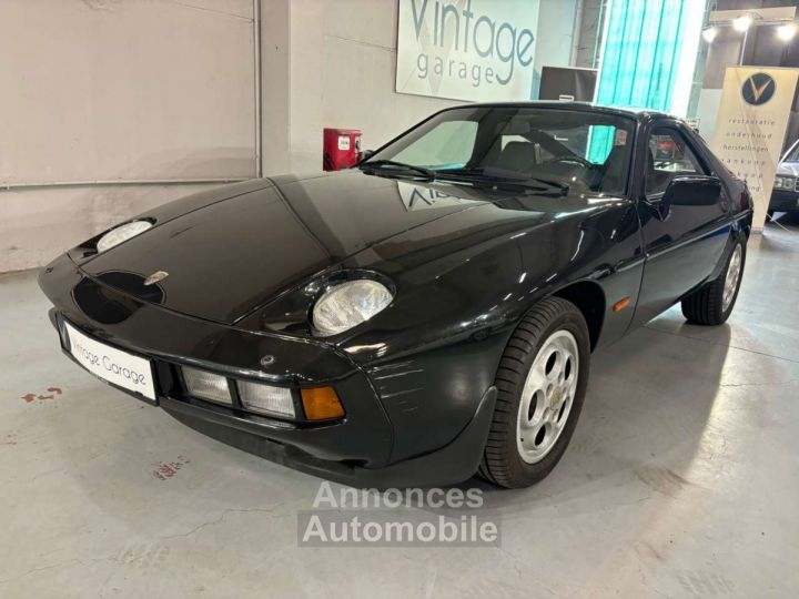 Porsche 928 4.5 L Manueel - 2