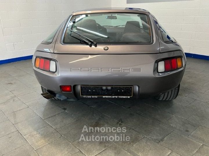 Porsche 928 S V8 Autom. - 6