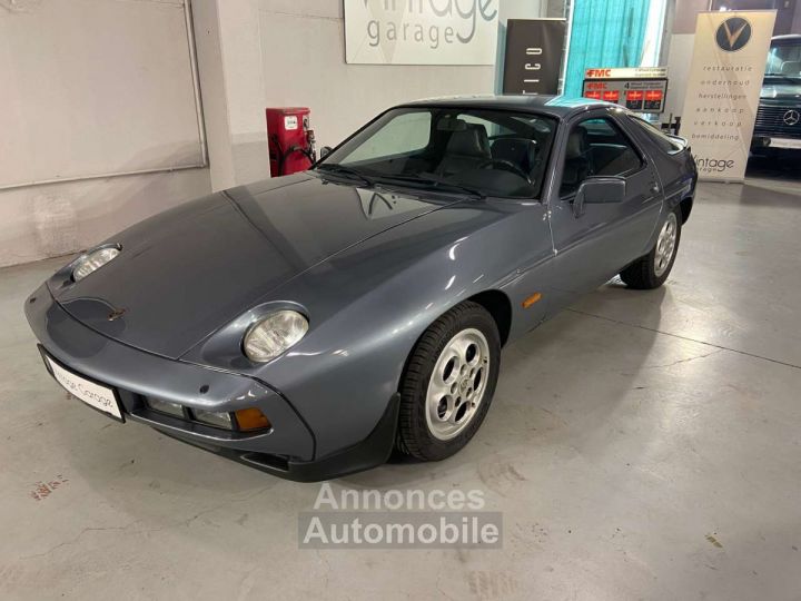 Porsche 928 S2 Manueel - 1