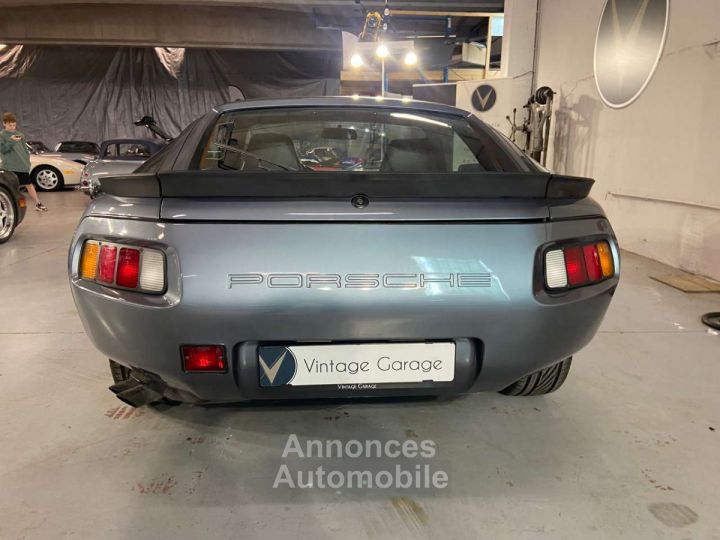 Porsche 928 S2 Manueel - 11