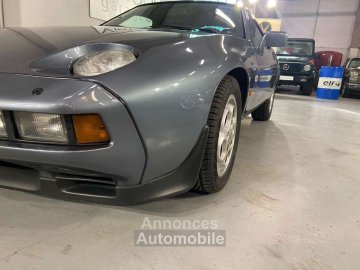 Porsche 928 S2 Manueel - 15