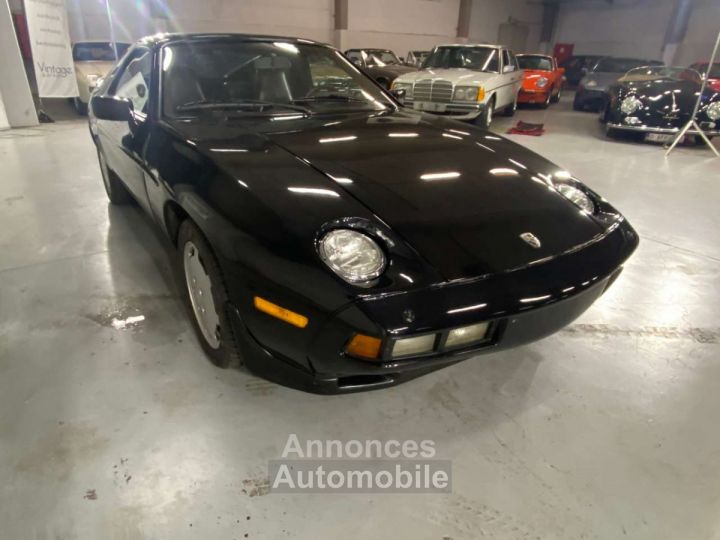 Porsche 928 S3 - 5