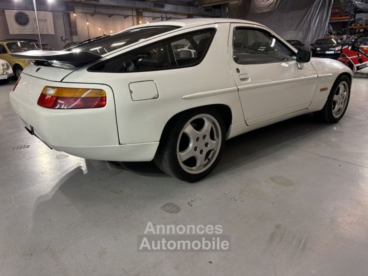 Porsche 928 S4 - 19