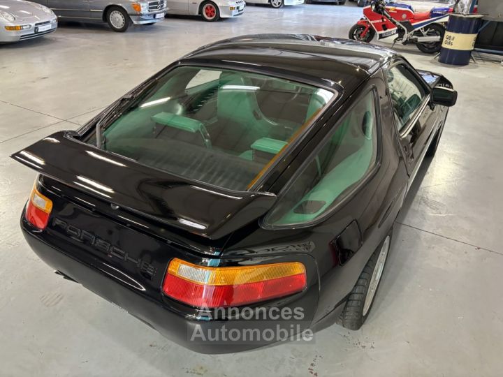 Porsche 928 S4 - 19