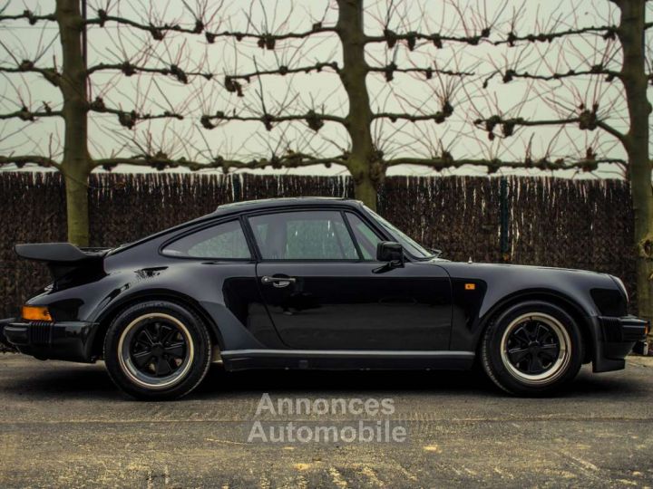 Porsche 930 911 TURBO - 6