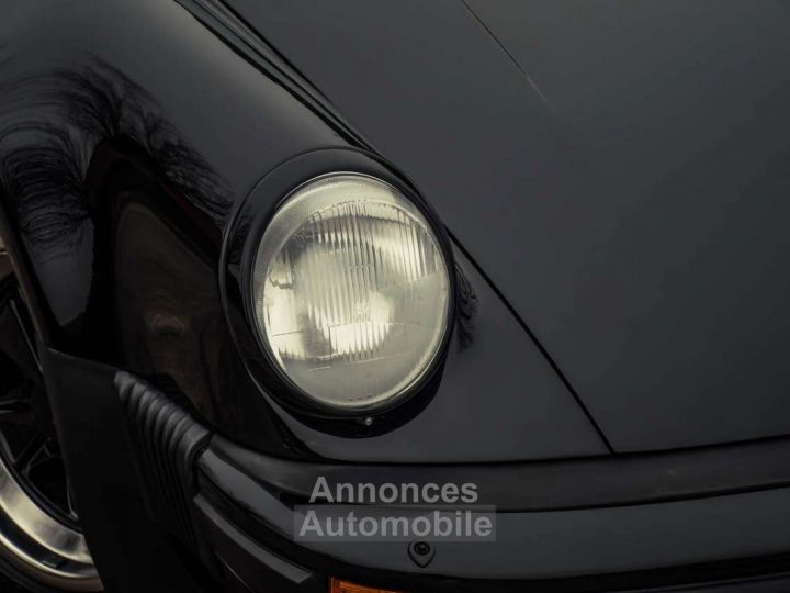 Porsche 930 911 TURBO - 8