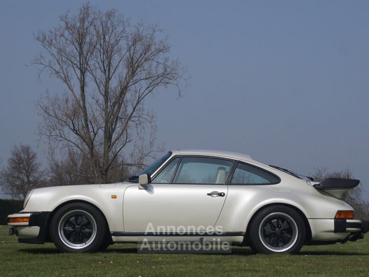 Porsche 930 Turbo - 1983 - 5