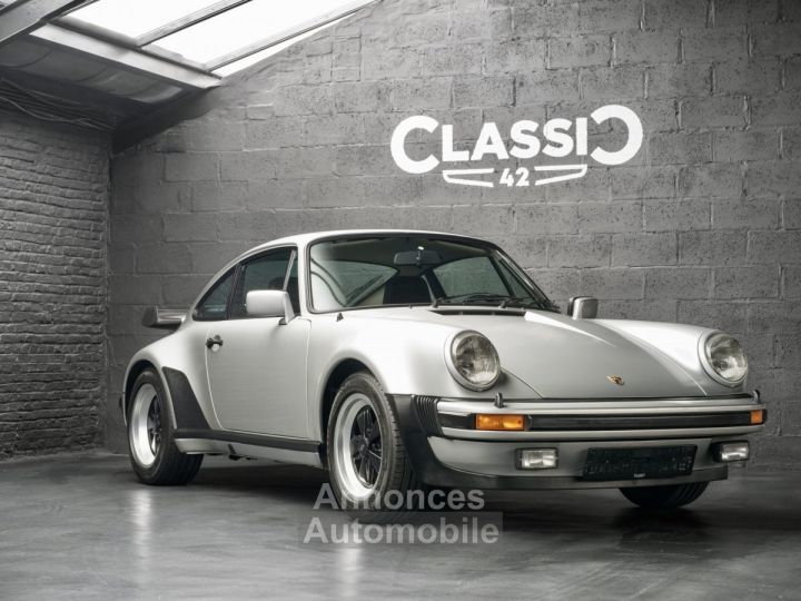 Porsche 930 Turbo 3.3 - 1