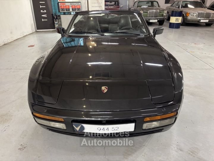 Porsche 944 S2 - 4