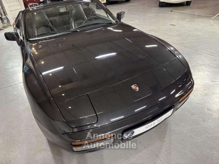 Porsche 944 S2 - 10