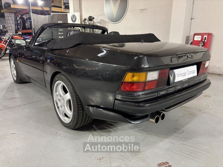 Porsche 944 S2 - 16