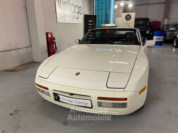 Porsche 944 S2 Cabrio - 4