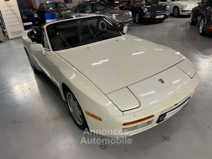 Porsche 944 S2 Cabrio - 9